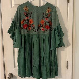 Umgee Green Embroidered Babydoll Tunic Dress Bell Sleeves Size M